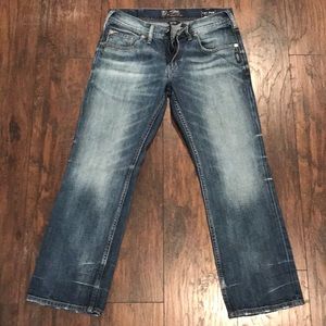 Men’s Silver Nash Jeans size 32/30 hem>28 inseam.